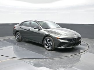 New 2025 Hyundai Elantra SEL image 1