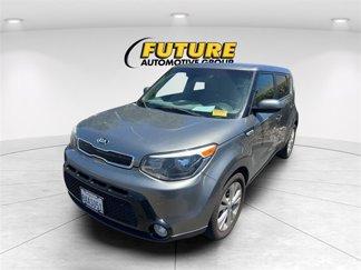 Used 2016 Kia Soul + image 1