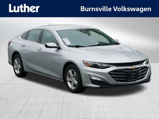 Used 2022 Chevrolet Malibu LT image 1