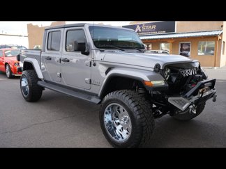 Used 2020 Jeep Gladiator Overland image 1