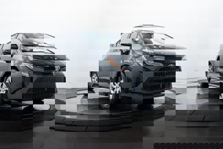 Used 2022 Toyota Corolla LE image 1