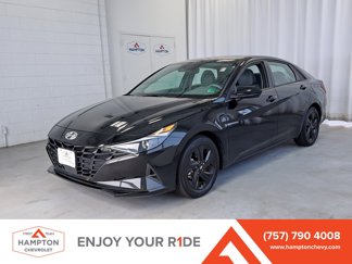 Used 2021 Hyundai Elantra SEL w/ Convenience Package image 1