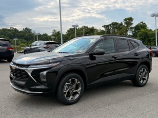 New 2025 Chevrolet Trax LT w/ Driver Confidence Package image 1