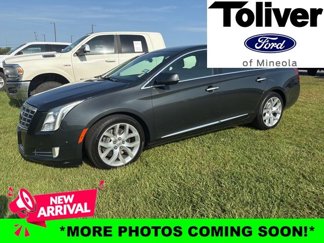Used 2014 Cadillac XTS Luxury w/ Driver Awareness Package image 1