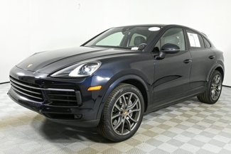 Certified 2023 Porsche Cayenne Platinum Edition image 1