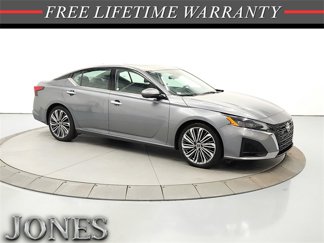 Used 2023 Nissan Altima 2.5 SL image 1