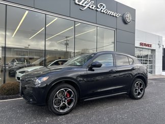 New 2025 Alfa Romeo Stelvio Sprint image 1