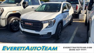 Used 2022 GMC Terrain SLE w/ Driver Convenience Package image 1