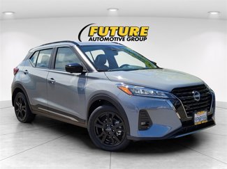 Used 2024 Nissan Kicks SR image 1