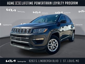 Used 2019 Jeep Compass Sport image 1