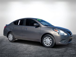Used 2017 Nissan Versa SV image 1