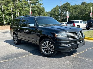 Used 2016 Lincoln Navigator L Select image 1