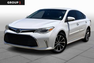 Used 2017 Toyota Avalon XLE image 1