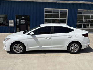 Used 2019 Hyundai Elantra SEL image 1