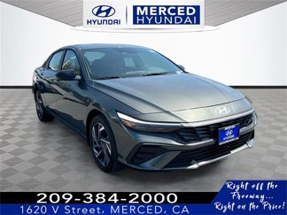 New 2025 Hyundai Elantra SEL image 1