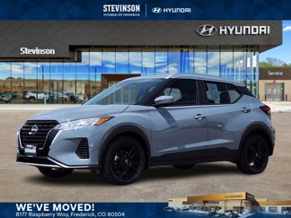 Used 2022 Nissan Kicks SV image 1
