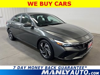Used 2024 Hyundai Elantra Limited image 1