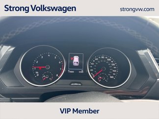 Used 2021 Volkswagen Tiguan SE image 1