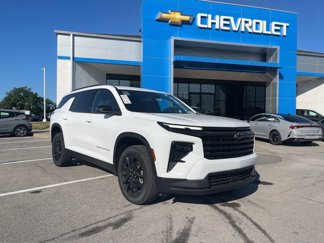 New 2025 Chevrolet Traverse LT w/ Midnight/Sport Edition image 1