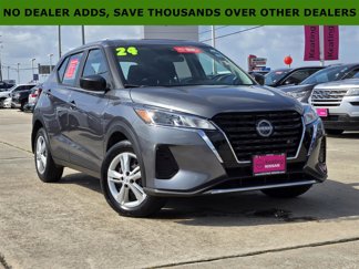 Used 2024 Nissan Kicks S image 1