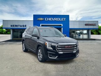 Used 2022 GMC Terrain SLT image 1