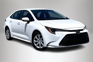 Used 2023 Toyota Corolla LE image 1