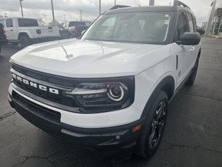 Used 2023 Ford Bronco Sport Outer Banks image 1