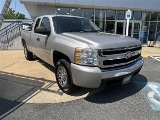 Used 2007 Chevrolet Silverado 1500 W/T w/ Towing Package image 1