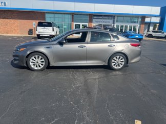 Used 2018 Kia Optima LX w/ 17" Alloy Wheels Package image 1
