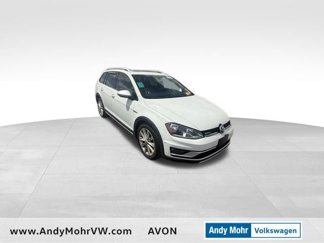 Used 2017 Volkswagen Golf Alltrack SEL image 1