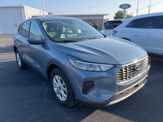 Used 2023 Ford Escape Active w/ Tech Pack #2 image 1