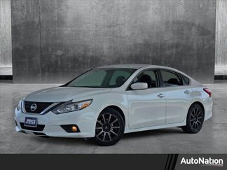 Used 2018 Nissan Altima 2.5 SV image 1