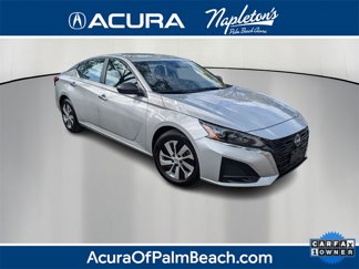 Used 2024 Nissan Altima 2.5 S image 1