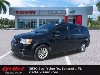 Used 2019 Dodge Grand Caravan SXT image 1