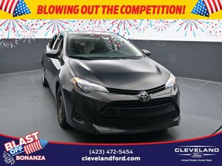 Used 2017 Toyota Corolla LE image 1