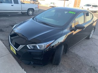 Used 2021 Nissan Versa S image 1