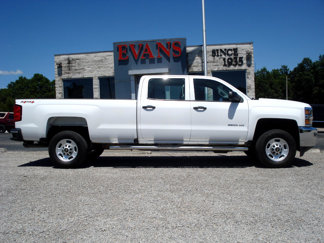 Used 2017 Chevrolet Silverado 2500 W/T image 1