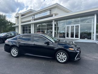 Used 2024 Toyota Camry LE image 1