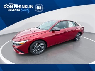Used 2025 Hyundai Elantra Sport image 1
