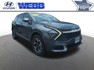 Used 2023 Kia Sportage LX image 1