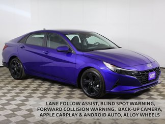 Used 2023 Hyundai Elantra SEL image 1
