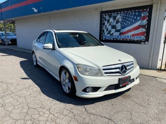 Used 2010 Mercedes-Benz C 300 4MATIC Sedan image 1