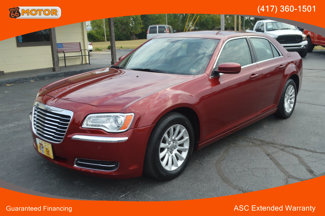 Used 2014 Chrysler 300 image 1