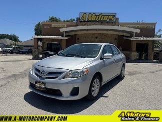 Used 2011 Toyota Corolla LE image 1