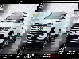 Certified 2022 Jeep Compass Limited w/ Elite Group image 1