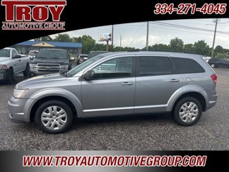 Used 2020 Dodge Journey SE image 1
