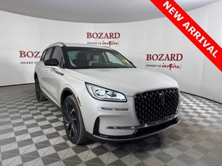 Used 2023 Lincoln Corsair Reserve image 1
