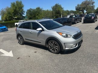 Used 2018 Kia Niro Touring image 1