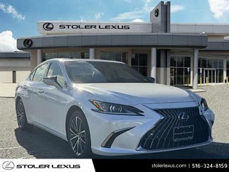 Used 2022 Lexus ES 300h w/ Premium Package image 1