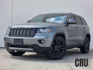 Used 2012 Jeep Grand Cherokee Altitude image 1
